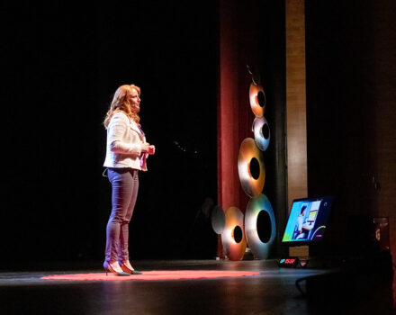 ¿Cómo ser ponente en TEDxGranada? Aquí te lo contamos todo
